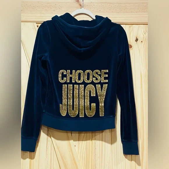 Juicy Couture Navy Velour Tracksuit with Gold Lettering - Picture 4 of 6